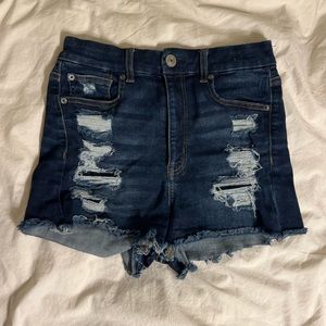 AMERICAN EAGLE curvy hi rise shorts - size 8 (fits way smaller)